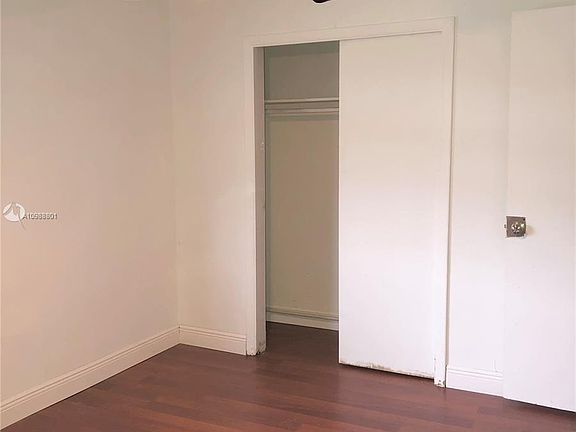 4th image of 2863 NE 214th St #2863