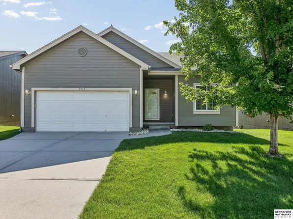 7515 N 77th Ter, Omaha, NE 68122