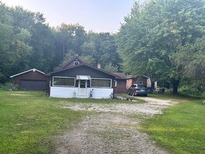 10425 Three Mile Rd, East Leroy, MI, 49051