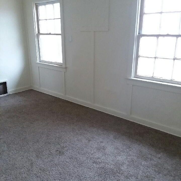 2nd image of 13392 Lupine St