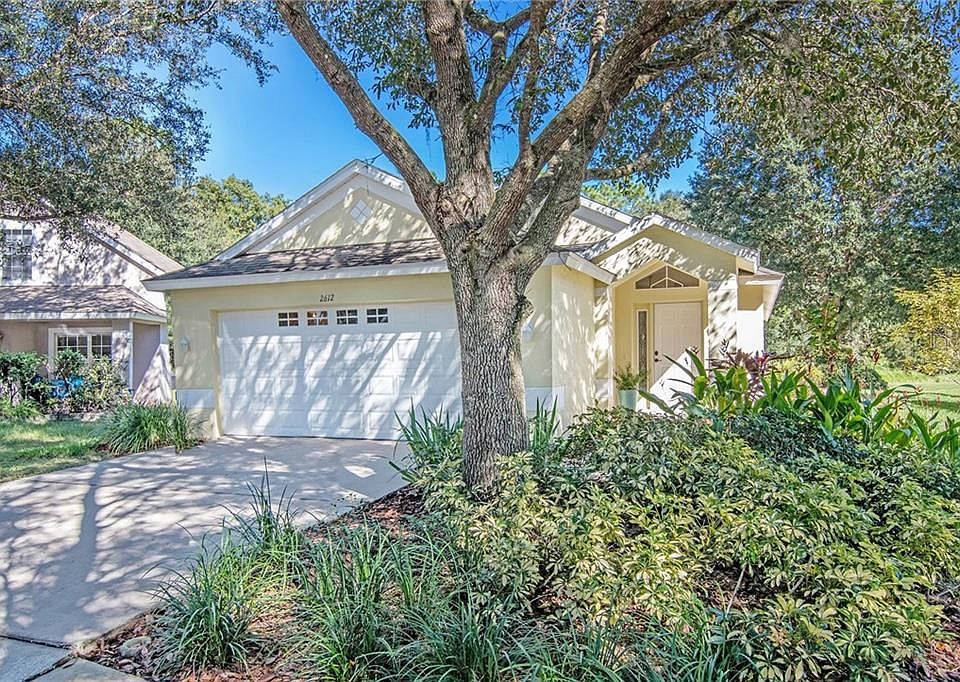 1st image of 2612 Golden Antler Ln