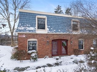 1214 Pennsbury Blvd, Pittsburgh, PA 15205