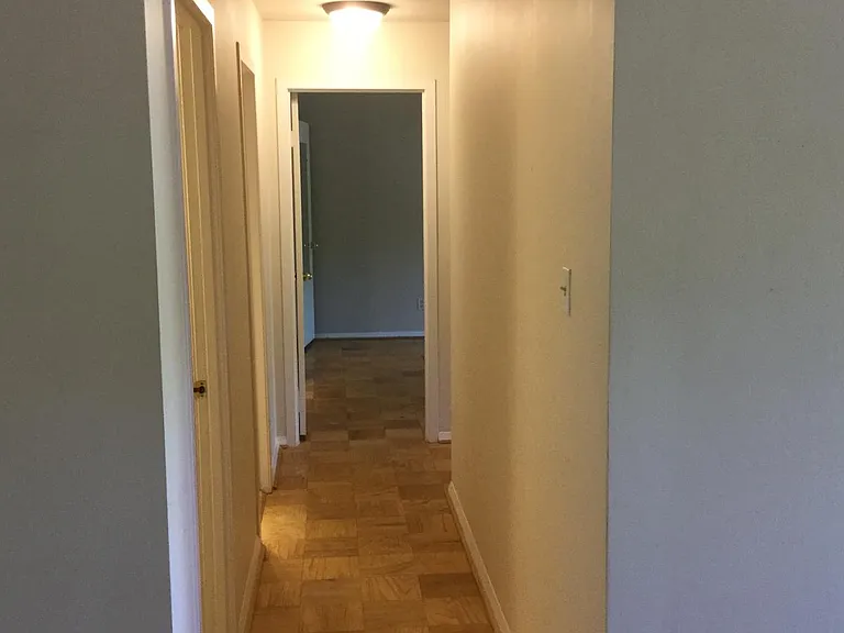 11319 Commonwealth Dr #104 — Photo 2