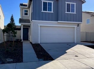 7825 Forestdale Way, Elk Grove, CA 95758