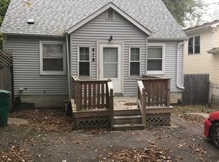 418 Alpine Dr, Round Lake, IL 60073