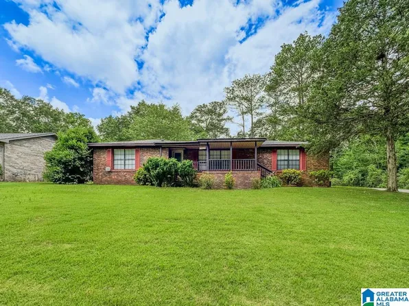 128 Carla Ave, Trussville, AL 35173