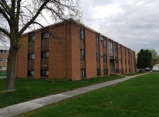 8216 W 31st St #3B, Minneapolis, MN 55426
