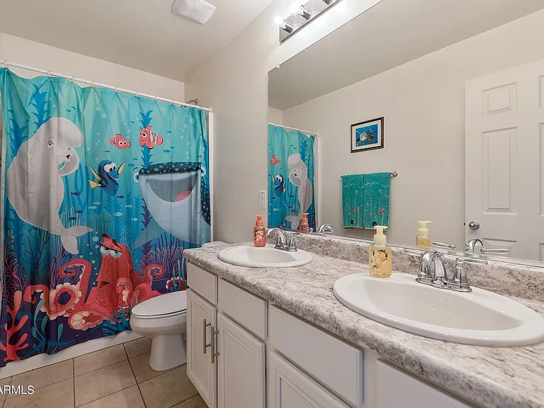 18013 W Tina Ln — Photo 14