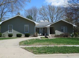 1427 Prospect Blvd, Waterloo, IA 50701