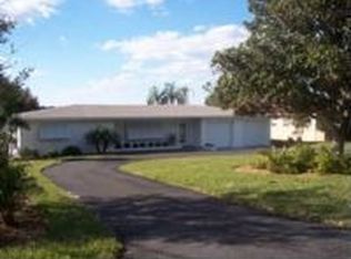 1211 Edgewater Point Dr, Sebring, FL 33872