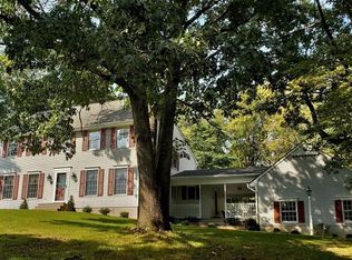 118 Buffalo Hollow Rd, Glen Gardner, NJ 08826