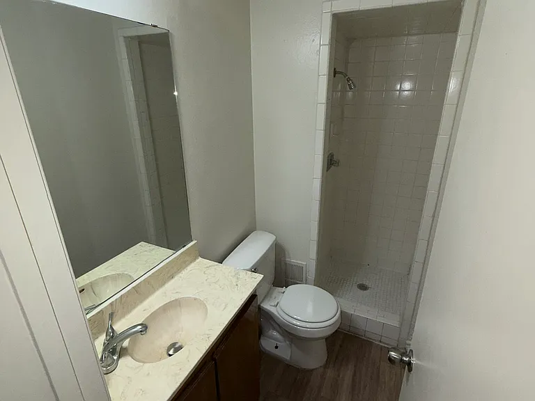 4504 Calle Nogal St #B — Photo 5