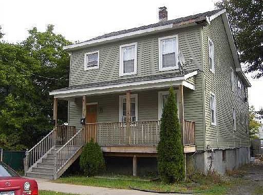 1st image of 18 Montgomery St