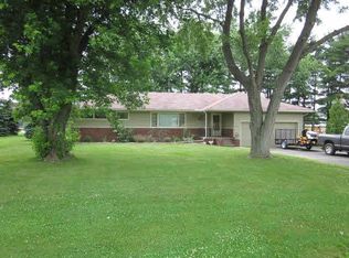 10311 Bacon Rd, Ottawa Lake, MI 49267