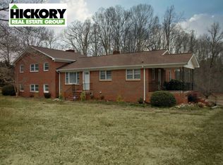 3436 Old Catawba Rd, Claremont, NC 28610