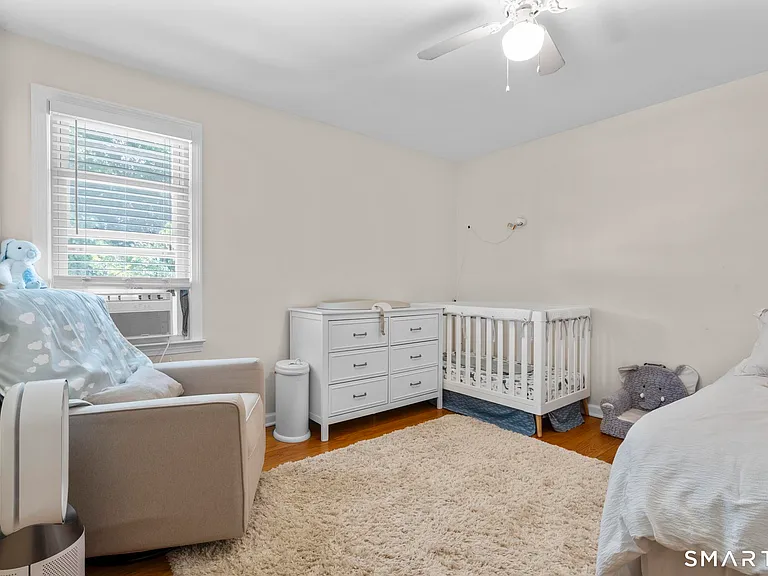 216 Country Rd — Photo 9