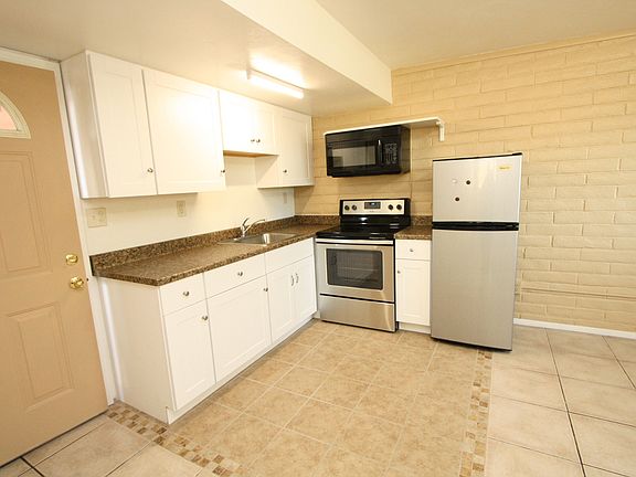 2nd image of 3871 E Glenn St