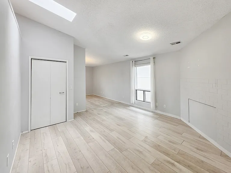 4534B Stanley Rd SW — Photo 6