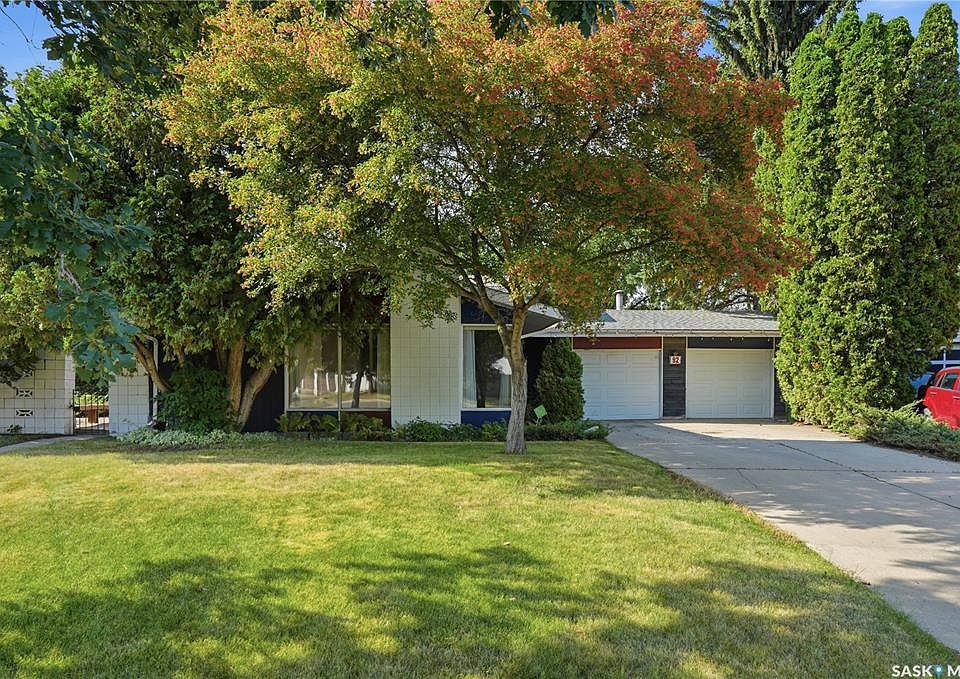 1st image of 92 Wentworth CRESCENT