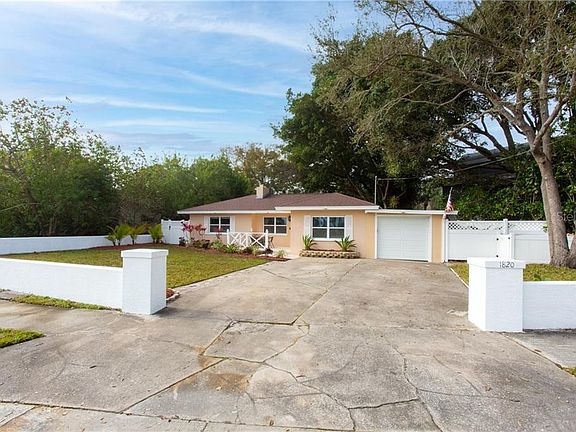 4th image of 1820 Bayou Grande Blvd NE