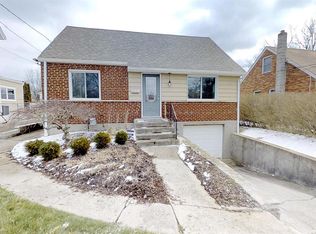 6018 Red Bank Rd, Cincinnati, OH 45213