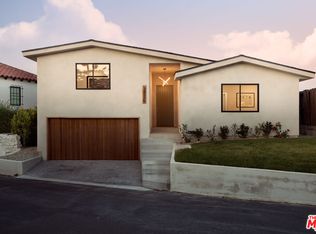 3916 Glenridge Dr, Sherman Oaks, CA 91423