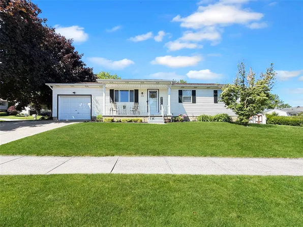 3420 Debra Dr, Erie, PA 16506