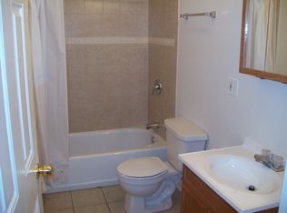 1142 S Mozart St APT 3F, Chicago, IL 60612