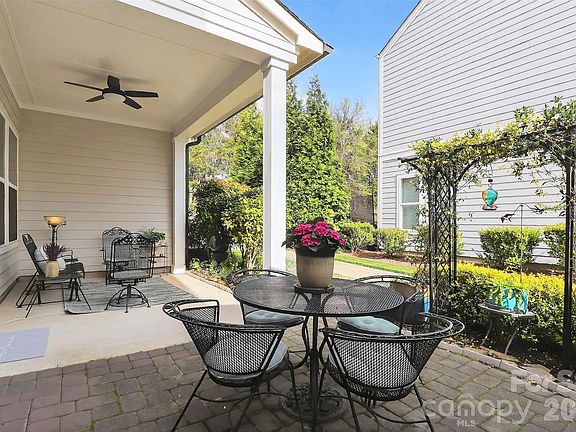 2nd image of 9106 Catherine Woods Pl