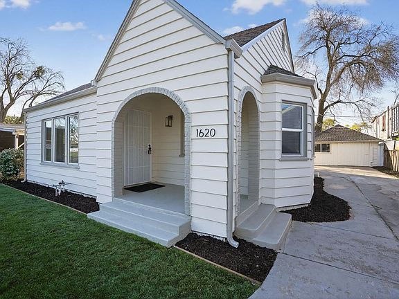 2nd image of 1620 E Harding Way