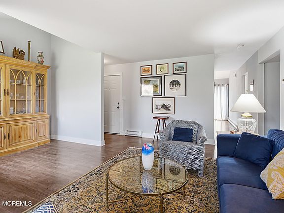 4th image of 98C Berkshire Court