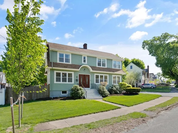 78 Westwood Rd, Stoneham, MA 02180