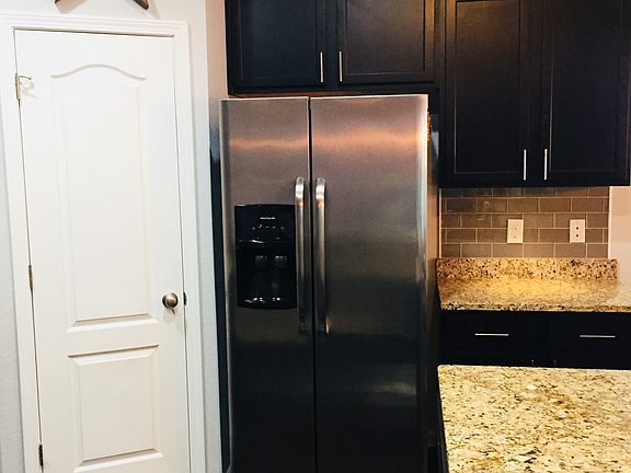 5th image of 9007 Avery Meadows Dr