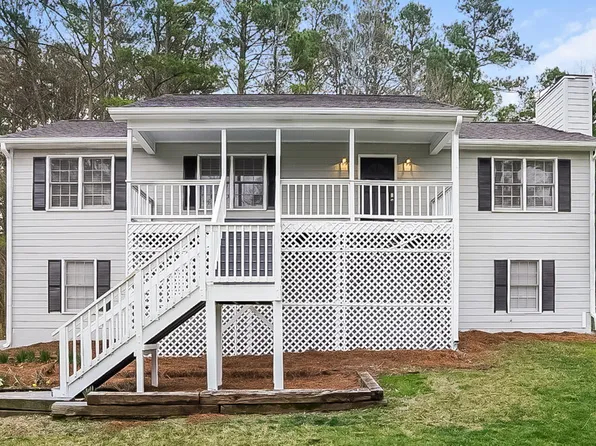 107 Cedar Creek Ct, Acworth, GA 30101