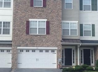 421 Jacobsen Dr, Newark, DE 19702