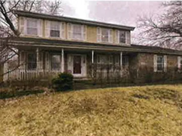 351 Jenice Ct, West Chicago, IL 60185