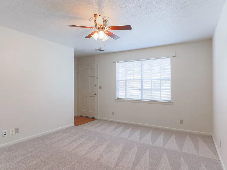 Arbordale Apartment Homes — Photo 39