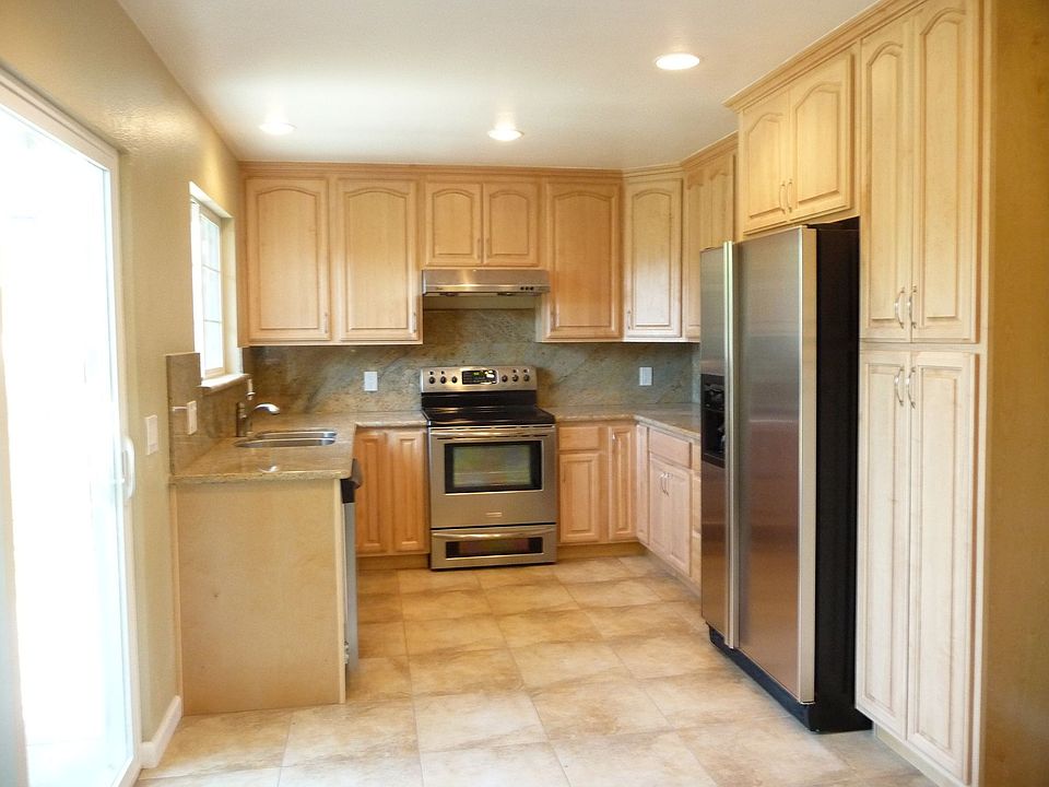 2nd image of 2357 Story Rd