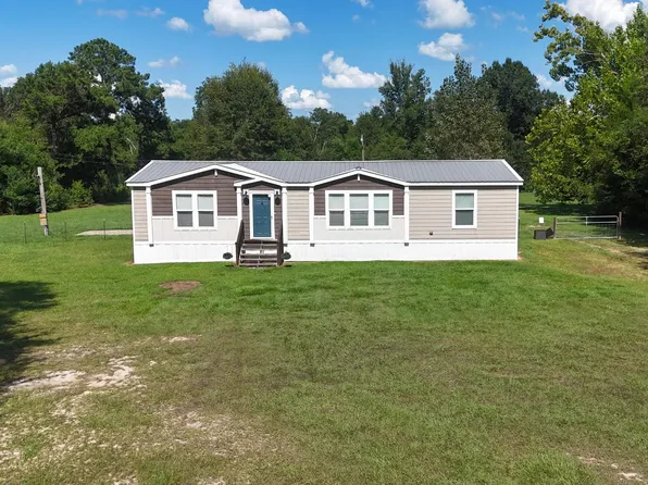 2690 Salem Church Rd, Sneads, FL 32460