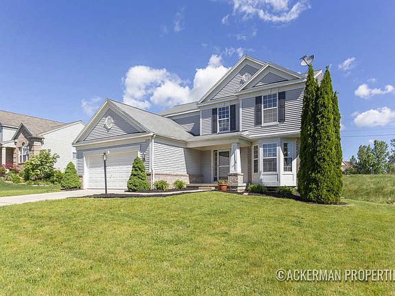 4th image of 2049 Blackmountain Dr SE