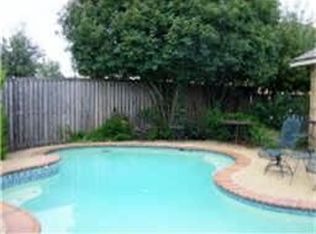 705 Mill Creek Rd, Lancaster, TX 75146