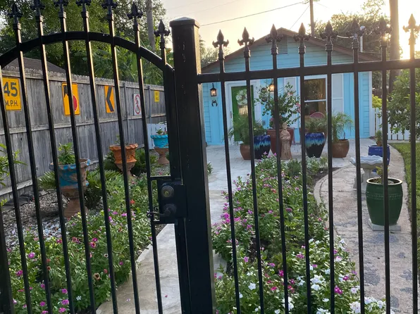 321 N 8th St, McAllen, TX 78501