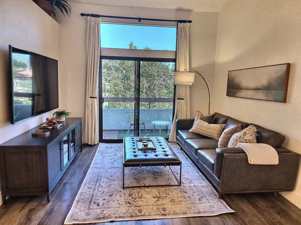 Sarabande Ln, Canyon Country — Photo 2