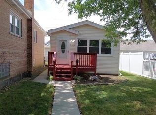 6122 S Normandy Ave, Chicago, IL 60638