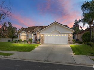 10109 Dutch Iris Dr, Bakersfield, CA