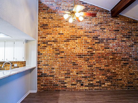 4th image of 4530 Summerdale St