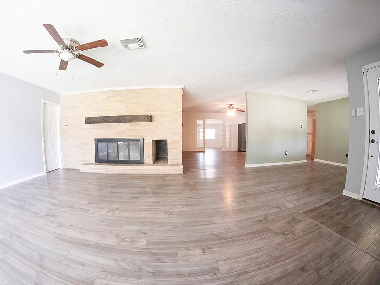 4904 Meadow Lark Ln — Photo 3