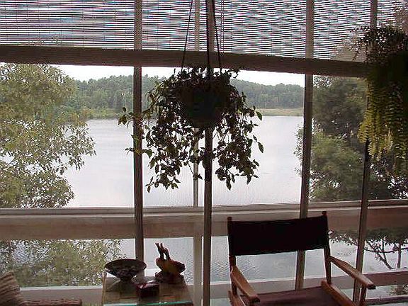 3rd image of 294 Shore Dr