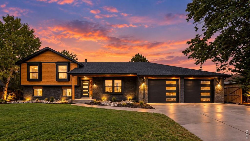 2938 Glendevey Dr