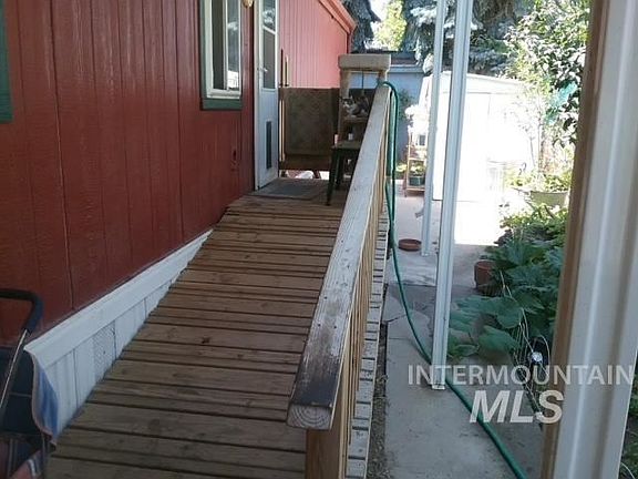 5th image of 1220 N 4th St Trailer 4